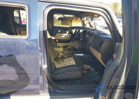 2007 Hummer H3 Suv z USA, uszkodzony, nr VIN 5GTDN13E678157617